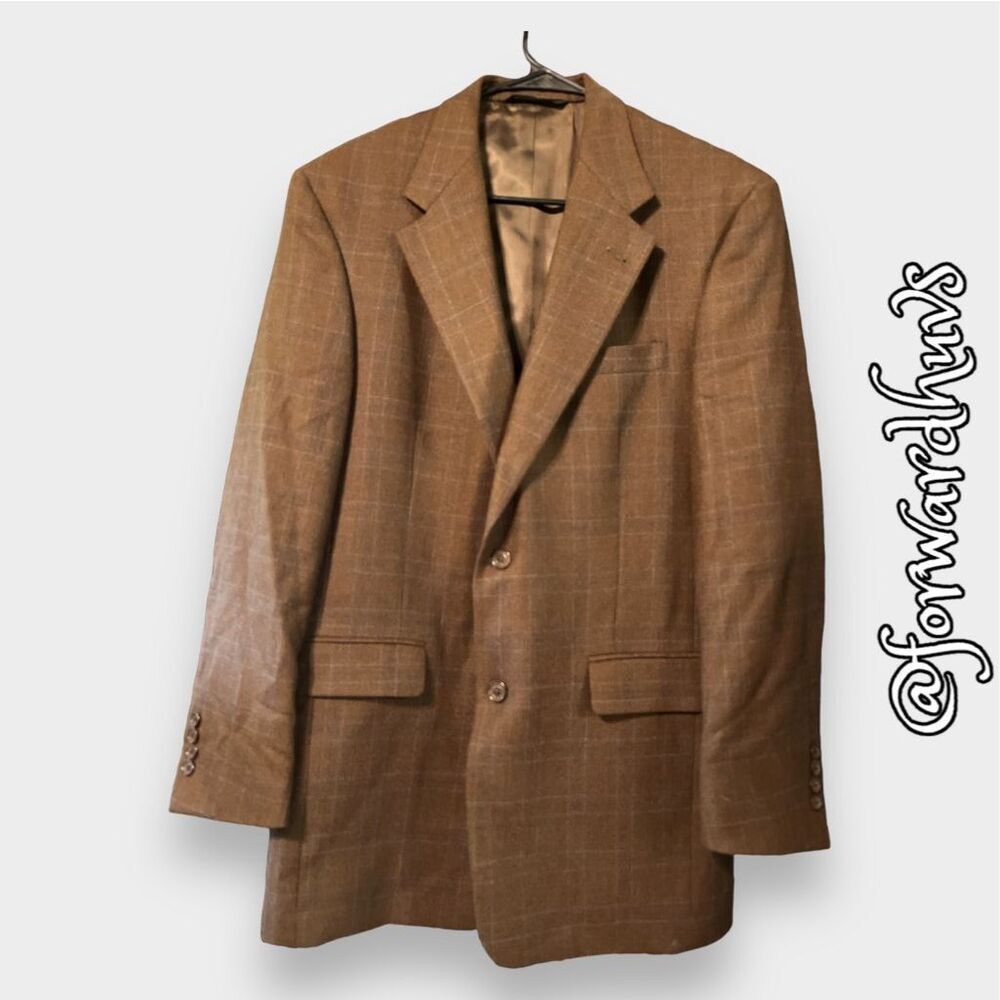 Burberry Men’s Suit Coat SIZE 39R | Brown with Blue Pattern